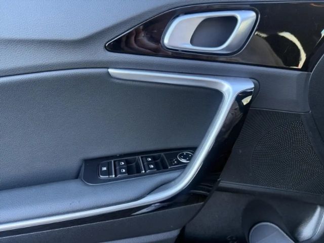 Kia Ceed / cee'd