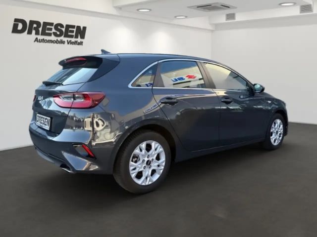 Kia Ceed / cee'd