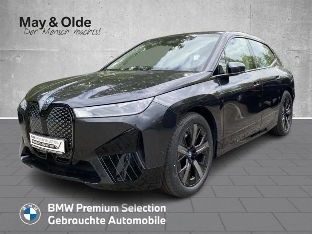 BMW iX XDRIVE50 HUD Navi 4-Zonen Klima  Soundsystem LED S 2025 Elektrisch