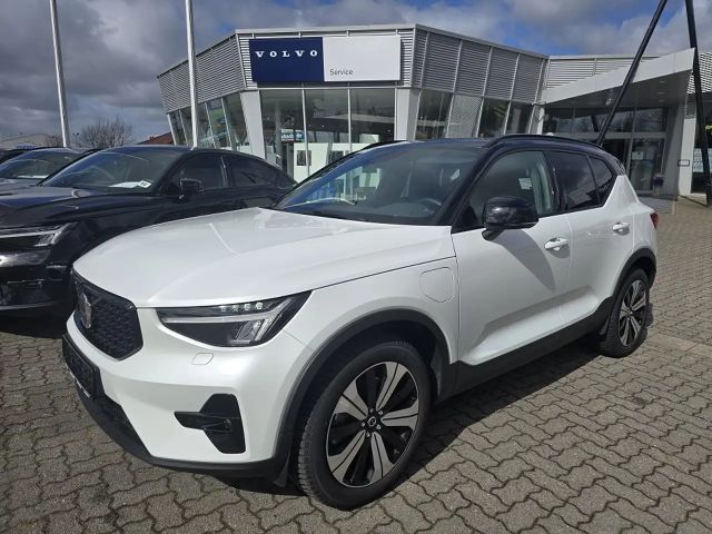 Volvo XC40 T5 Plug-In Hybrid (262 PS) AG7|Ultimate|AHK 2022 Hybride / Benzine
