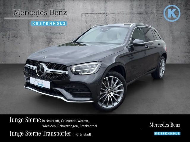 Mercedes-Benz GLC 300 GLC 300 de 4M AMG+AHK+DISTRO+PANO+SOUND+KAM+MEMO 2021 Hybride / Diesel
