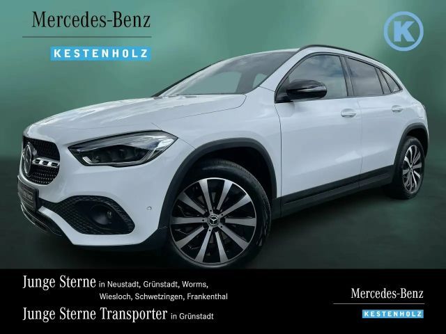 Mercedes-Benz GLA 200 GLA 200 4M PROGRESSIVE+AHK+DISTRO+MLED+BURME+KAM 2023 Benzine
