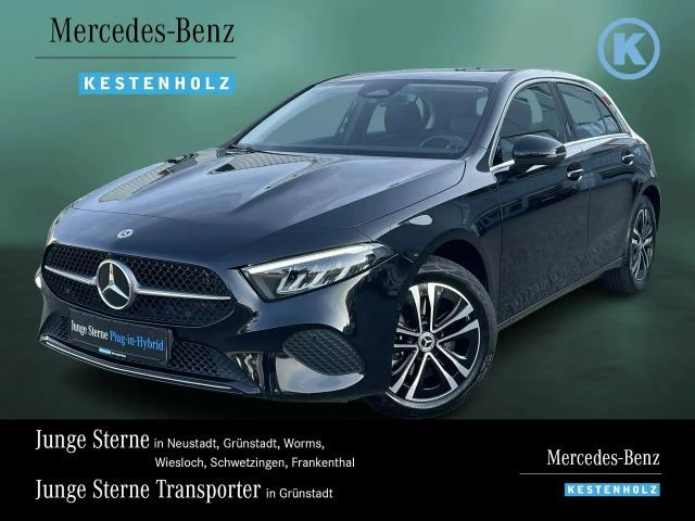 Mercedes-Benz A 250 A 250 e PROGRESSIVE+KAMERA+LENKHZ+SHZ+SPUR/BREMS 2024 Hybride / Benzine