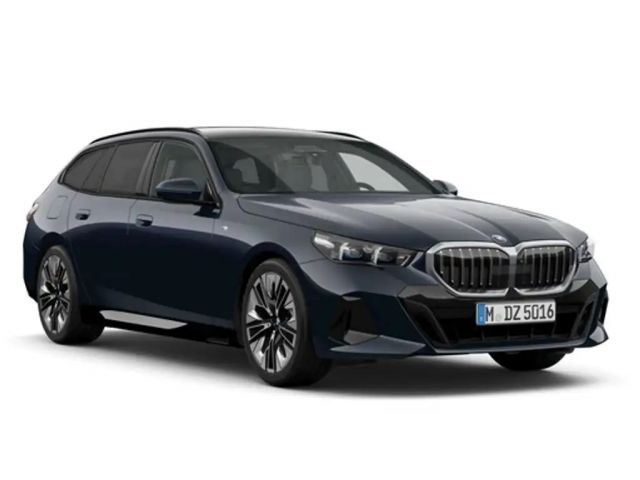 BMW 520 i Touring 3x M SPORT*PANO*ICONIC*ACC*INNOVAT 2025 Benzine