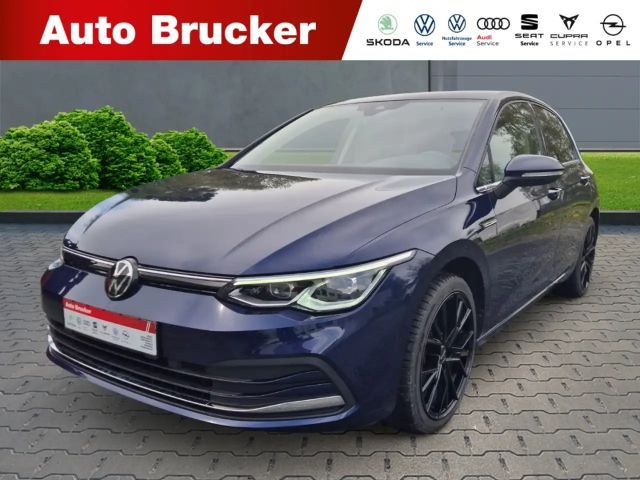 Volkswagen Golf VIII Style eTSI 1.5+Navi+Alufelgen+elektr. Sitze 2021 Benzine