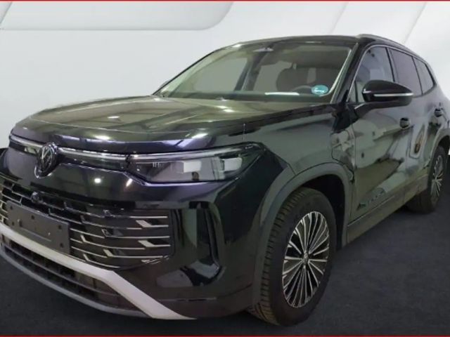 Volkswagen Tayron 1.5 TSI e-Hybr. 200kW Elegance Matrix AHK 2025 Hybride / Benzine