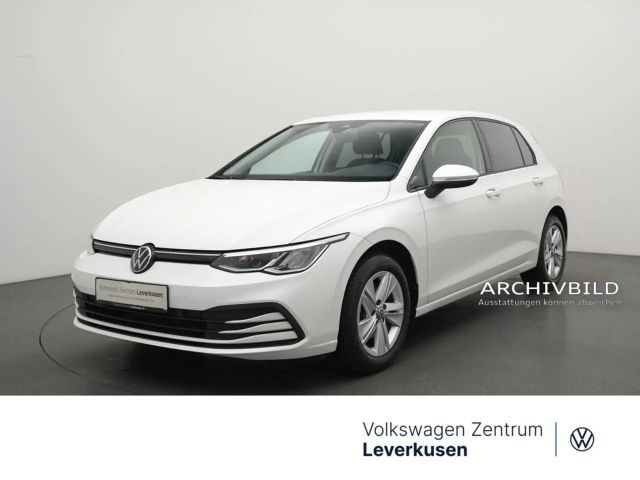 Volkswagen Golf VIII ACC LED KAM NAVI SHZ 2024 Diesel