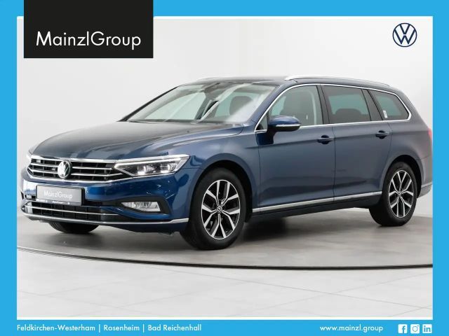 Volkswagen Passat Variant 2.0 TDI 4M DSG AHK StdHzg Matrix 2023 Diesel