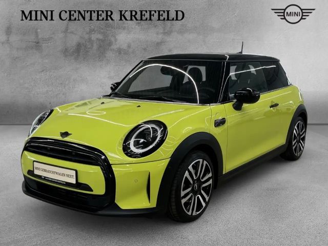MINI Cooper CLASSIC TRIM AUTOMATIK NAVI HuD LED PDC KAMERA 2023 Benzine