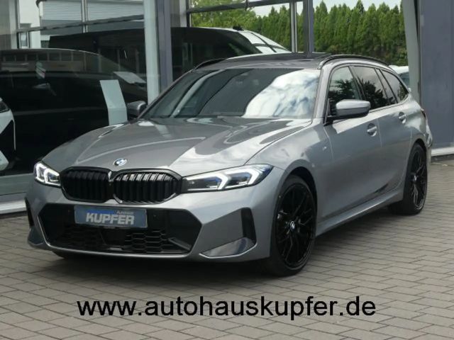 BMW 330 ixDrive Tour M Sportpak. ACC°PANO°AdLED°360° 2025 Benzine