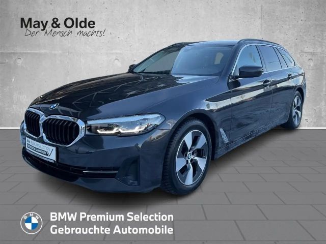 BMW 520 d Navi T- LED el-HK Klima 4 Zonen Apple CP Android 2023 Diesel