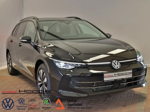 Volkswagen Golf VIII Goal 1.5TSI DSG+RFKAM+ACC+AHK+SIDE-ASSIST 2025 Benzine