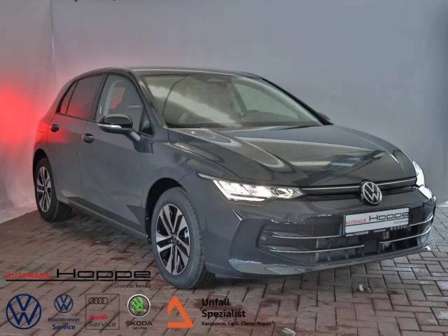 Volkswagen Golf VIII Energy 1.5TSI DSG+RFKAMERA+LED+ACC+SHZ+KLIMA 2026 Benzine