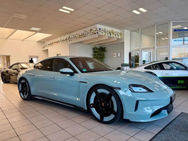 Porsche Taycan 4S Perfomance/SportDesign/HeadUp/21" 2025 Elektrisch