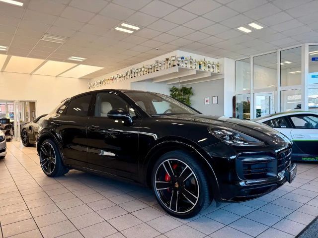 Porsche Cayenne Coupe GTS Luftfederung/HeadUp/ACC/22" 2022 Benzine