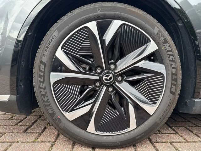Mazda 6e