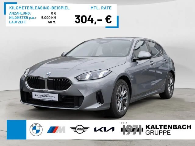 BMW 120 i AHK LED NAVI KAMERA SHZ PDC KEYLESS 2025 Benzine