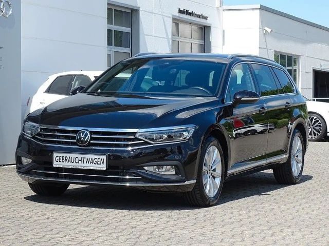 Volkswagen Passat Variant 1.5 TSI DSG Elegance / Matrix 2023 Benzine