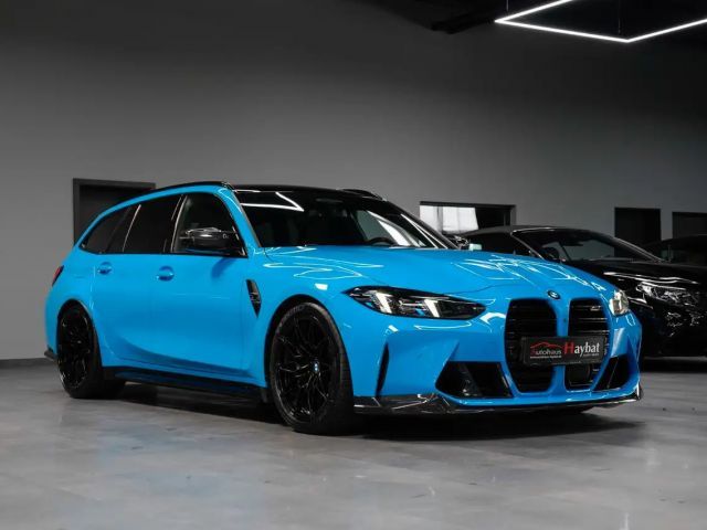 BMW M3 Touring Comp. Keramik-Akrapovic-MPerformance 2024 Benzine