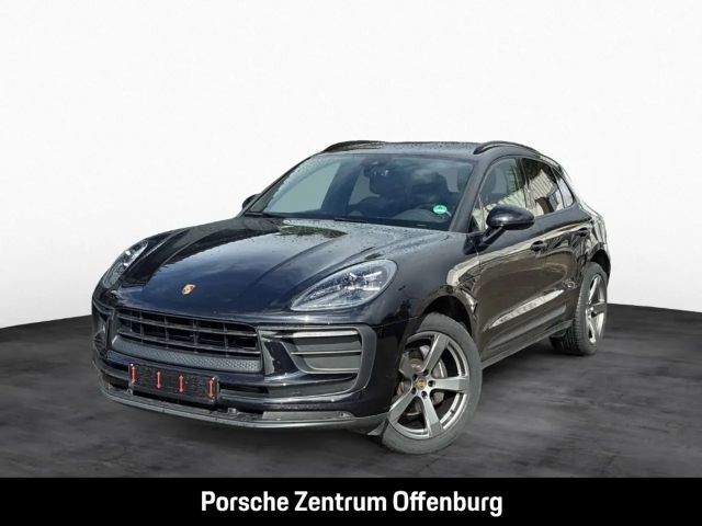 Porsche Macan Pano Navi PDLS+ El. Heckklappe Privacy Spurwechsel 2023 Benzine
