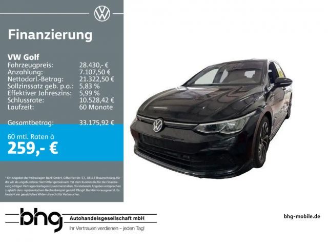 Volkswagen Golf 2024 Benzine