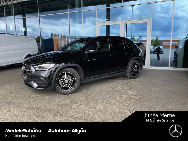 Mercedes-Benz GLA 250 GLA 250 4MATIC AMG Night AHK Distr MLed Soundsys 2023 Benzine