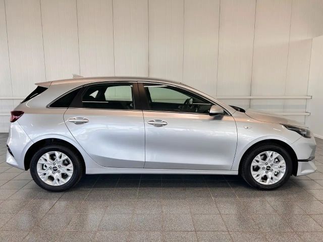 Kia Ceed / cee'd
