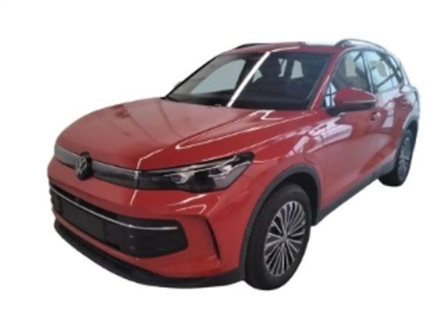 Volkswagen Tiguan LIFE MATRIX AHK IQ.DRIVE NAVI R.CAM WINTERPAKET 2025 Hybride / Benzine
