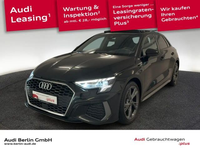 Audi A3 S line 30 TFSI 6-G. LED NAVI PANO 2023 Benzine