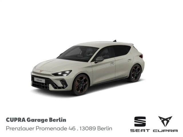 Cupra Leon 1.5 e-HYBRID DSG Extreme VZ Navi LED SHZ PD 2025 Hybride / Benzine