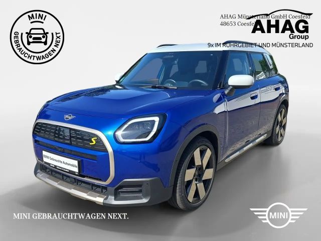 MINI Cooper SE Countryman Countryman SE ALL4 Favoured Trim Paket XL HUD H/K 2025 Elektrisch