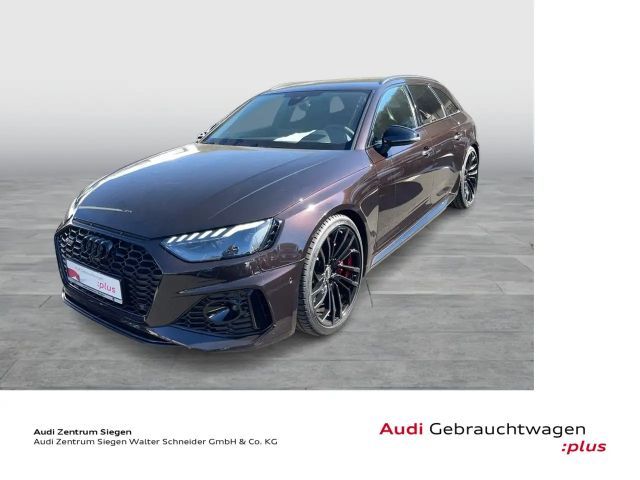 Audi RS4 2.9 TFSI quattro Matrix Kamera HeadUp 2023 Benzine