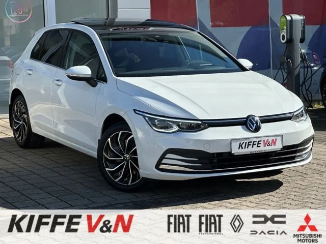 Volkswagen Golf 1.4 eHybrid Style NAVI+ HUD MATRIX PANO RFK 2021 Hybride / Benzine