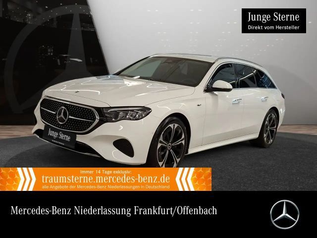 Mercedes-Benz E 300 e T Hybrid Avantgarde WideScreen Distr+ LED 2025 Hybride / Benzine