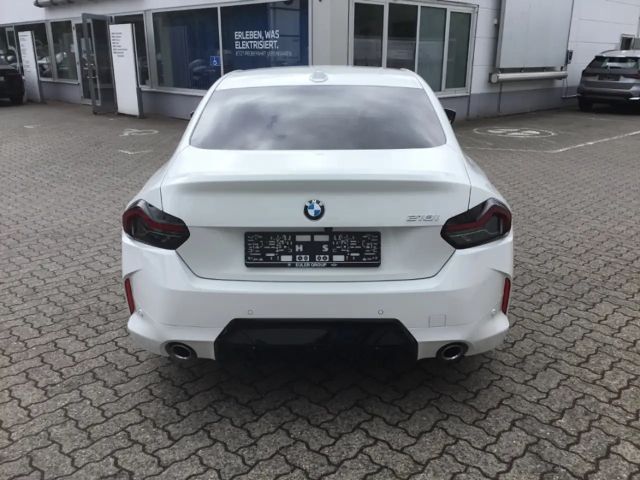 BMW 218