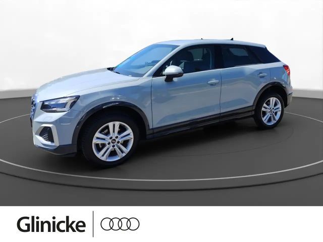 Audi Q2 35 1.5 TFSI advanced S-tronic Matrix Navi RFK 2025 Benzine