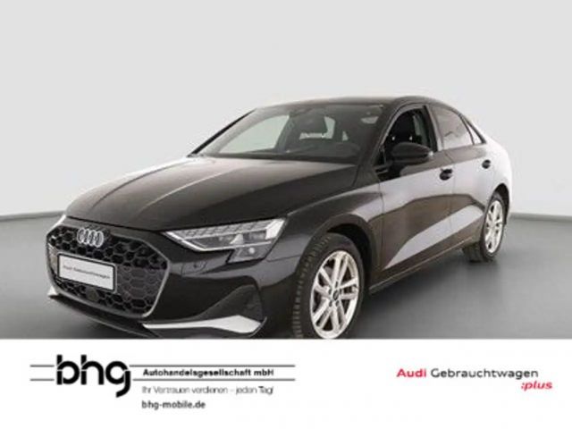 Audi A3 35TFSI S tronic advanced AHK ACC As 2025 Benzine
