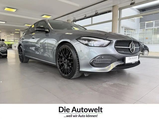 Mercedes-Benz C 300 AUT AHK R-KAM NAVI DISTRONIC PLUS PDC TOUCH Klima 2022 Benzine
