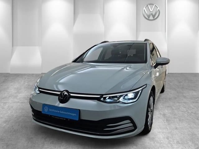 Volkswagen Golf VIII Variant Style BUSINESS NAVI SITZH 2023 Benzine