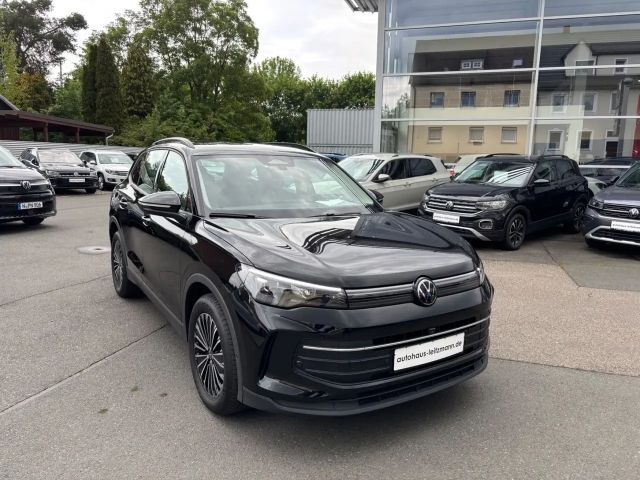 Volkswagen Tiguan 1.5 eTSI 110 kW DSG Life,AreaView,Navi,LE 2025 Benzine