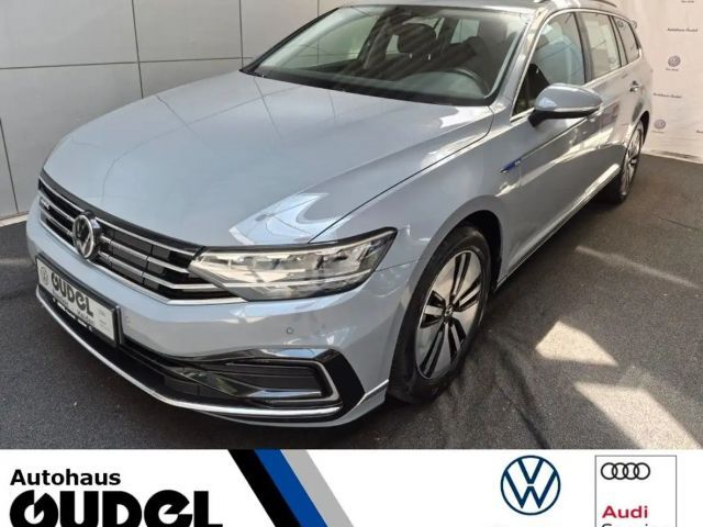 Volkswagen Passat Variant 1.4 GTE DSG Hybrid ACC AppC. LED 2022 Hybride / Benzine