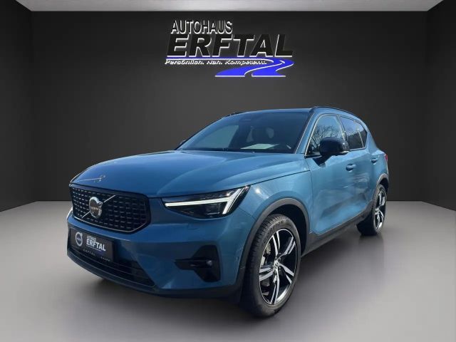 Volvo XC40 B3 Ultra Dark 2WD 2025 Benzine
