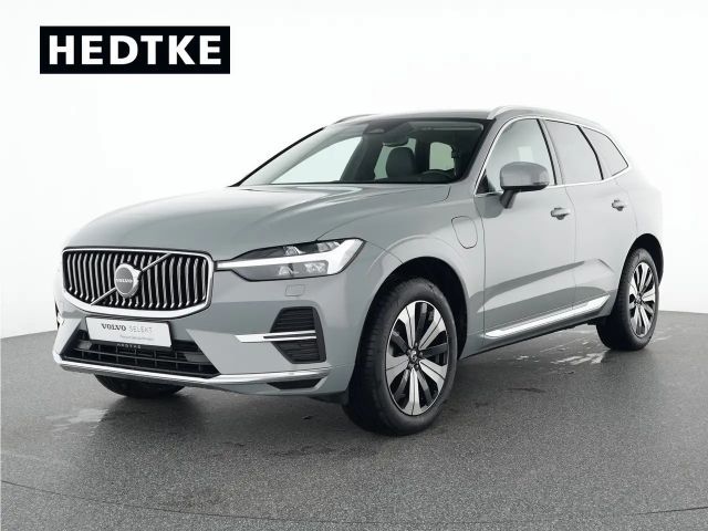 Volvo XC60 T6 AWD Plug-in Hybrid Core Bright PANORAMA 2025 Hybride / Benzine