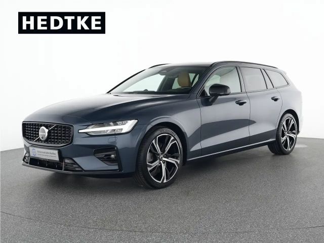 Volvo V60 B4 Ultra Dark B&W*MASSAGE*360°HUD*19" 2025 Benzine