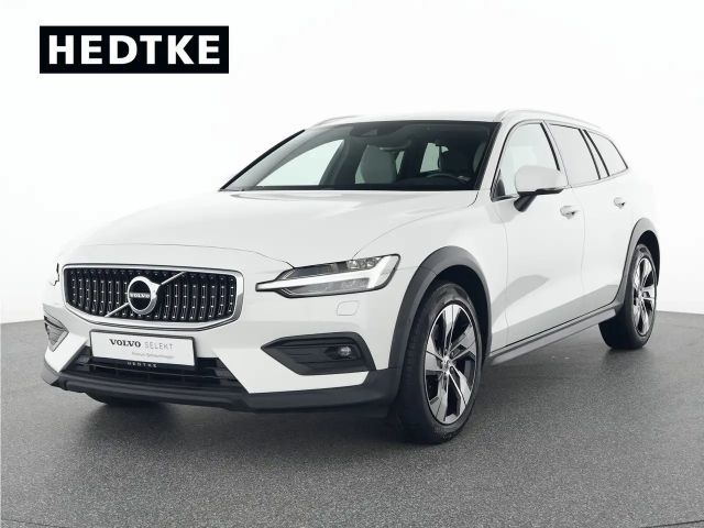 Volvo V60 Cross Country V60 B4 AWD Diesel Geartronic Cross Country Pro 2022 Diesel