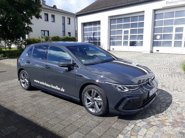 Volkswagen Golf VIII 1,5 l TSI R-Line 2022 Benzine