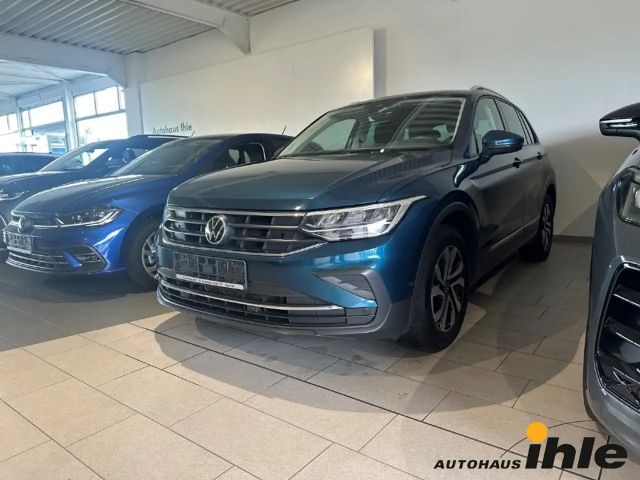 Volkswagen Tiguan Active 2,0 TDI DSG AHK+NAVI+APP-CONNECT 2021 Diesel