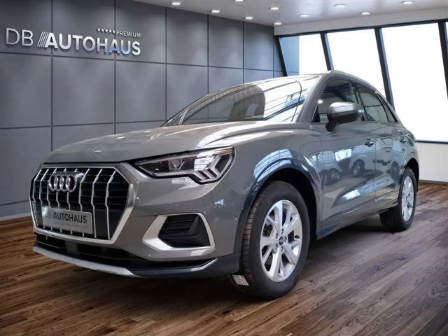 Audi Q3 advanced 35 1.5 TFSI 2023 Benzine