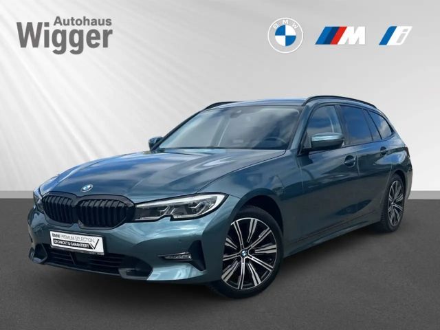 BMW 318 iA Sport Line touring/AHK/Navi/Laser/HUD 2021 Benzine