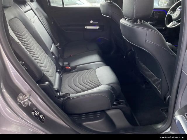 Mercedes-Benz EQB 250
